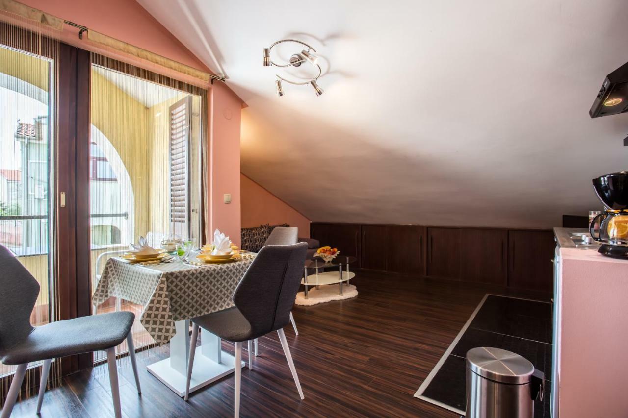 Apartments Tb Porat  Εξωτερικό φωτογραφία