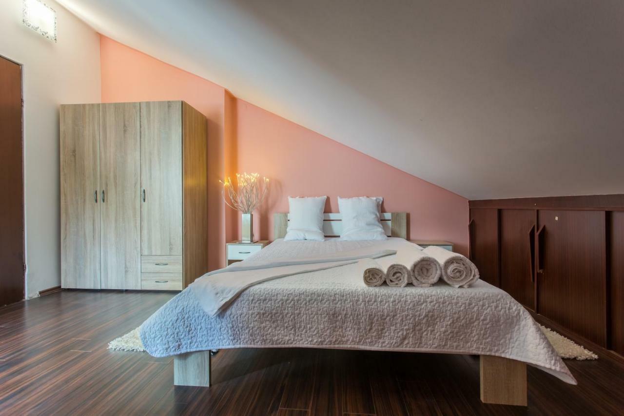 Apartments Tb Porat  Εξωτερικό φωτογραφία