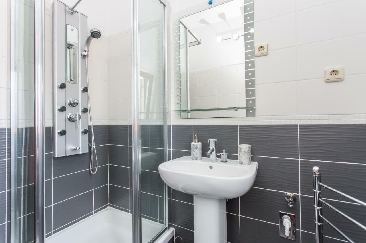 Apartments Tb Porat  Εξωτερικό φωτογραφία
