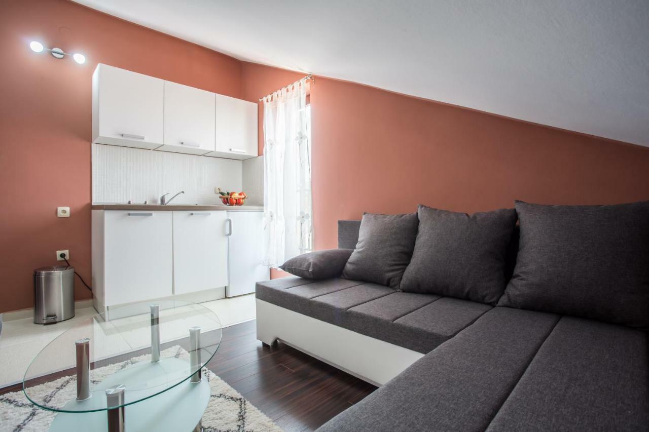 Apartments Tb Porat  Εξωτερικό φωτογραφία