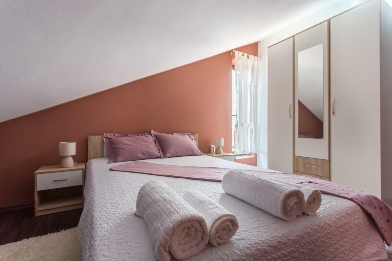 Apartments Tb Porat  Εξωτερικό φωτογραφία